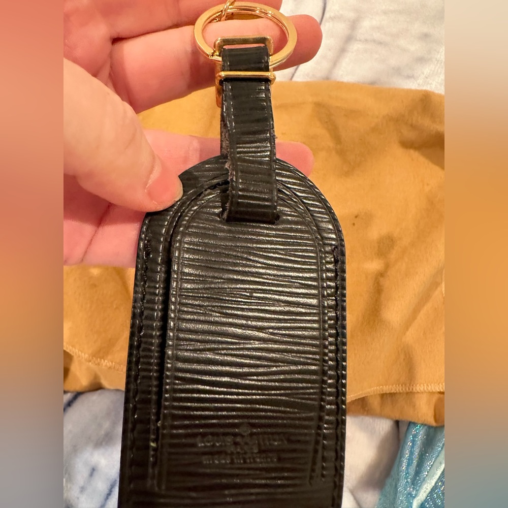 Louis Vuitton Black Epi Leather Travel Tag - Picture 4 of 12